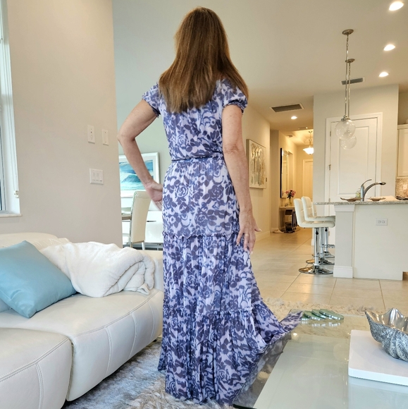 Floral Blue Maxi Dress - Picture 3 of 8